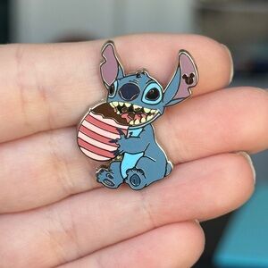 Disney Parks WDW Hidden Disney 2024 Stitch Easter Egg Mystery Pin